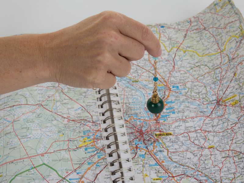 Personne disparue à rechercher avec un pendule